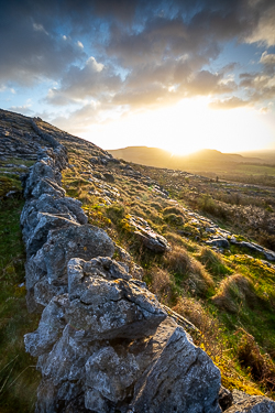 april,fahee,spring,sunrise,wall,hills,golden