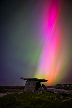 aurora,dolmen,green,hills,landmark,long exposure,may,pink,poulnabrone,roughan,spring,astro